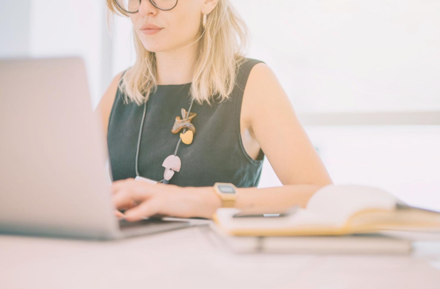 Interface utilisateur des outils d'analyse financière brinhalvviarix
